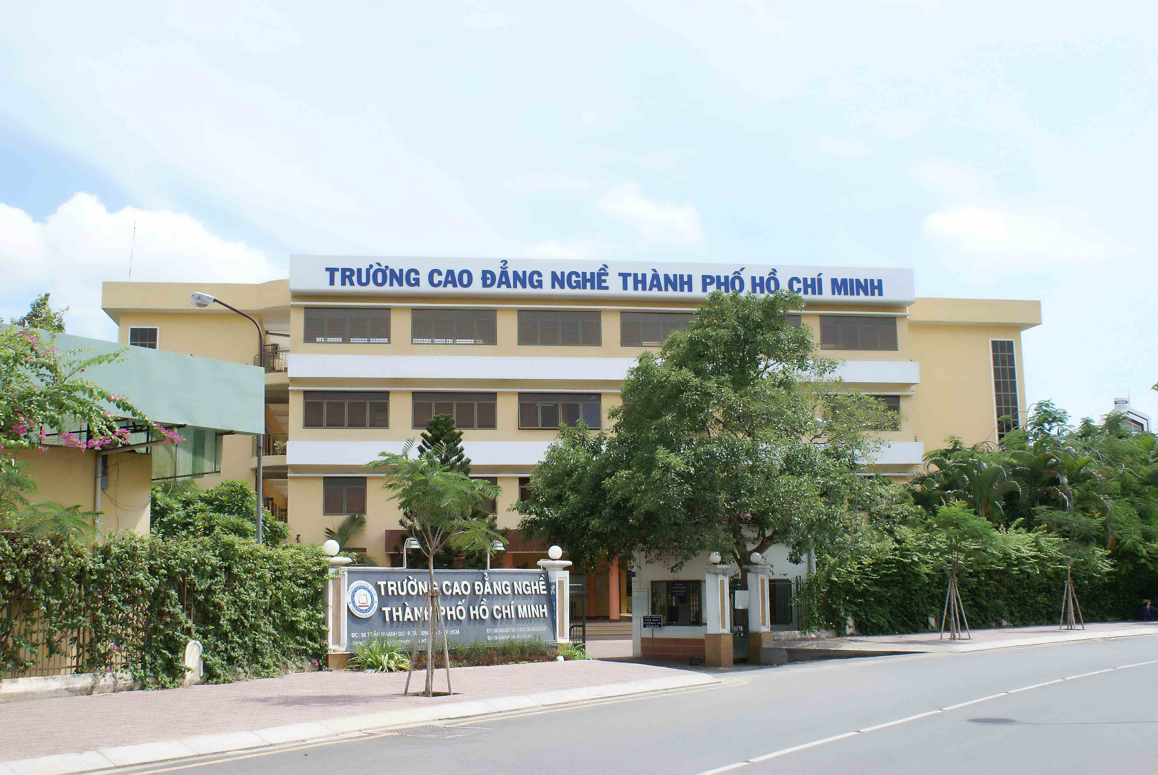 TRƯỜNG CAO ĐẲNG NGHỀ TP. HCM